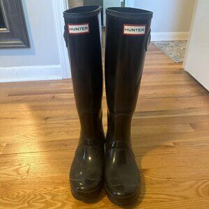 Black Patent Hunter Boots US 9 EU 40-41